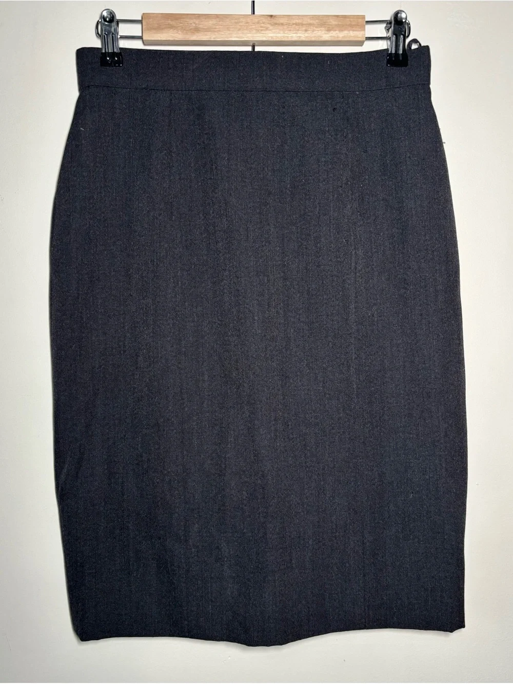 Vintage Chanel Wool Pencil Skirt 1992 Autumn/Winter Ready-to-Wear collection
